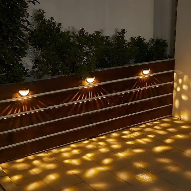 Lot de 4 Appliques Solaires Extérieures LED 3000K