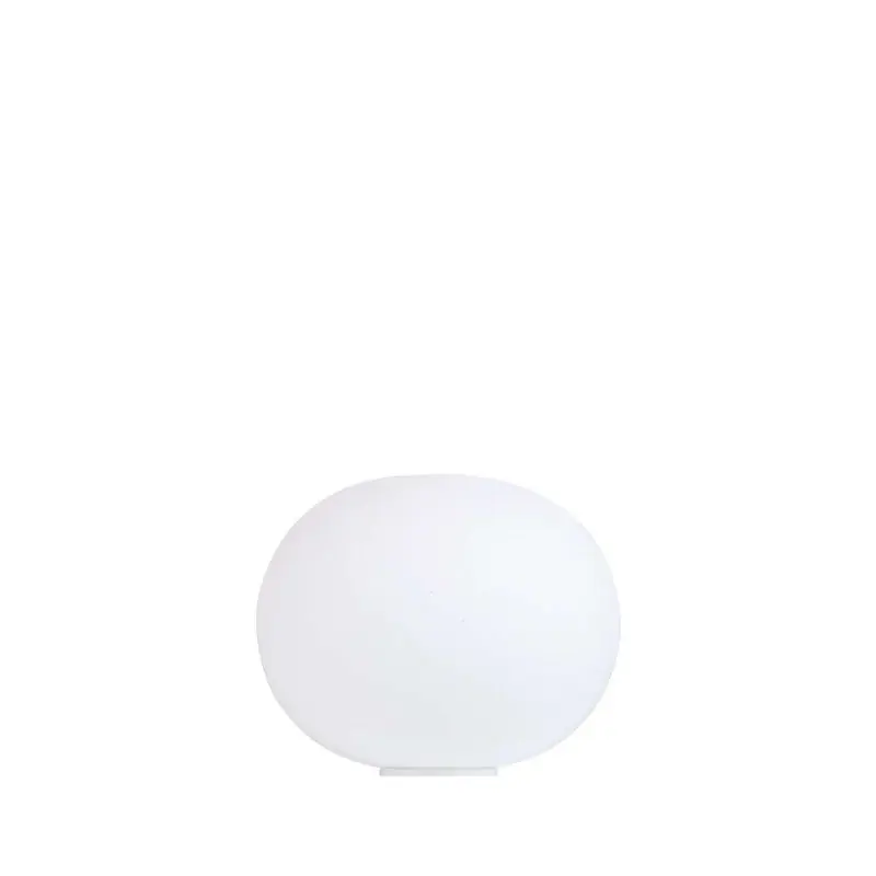 Lampe de table modèle Glo-Ball Basic 1/2 par Flos