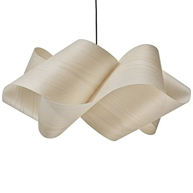 Grande suspension SWIRL avec rosace blanche mate de Lzf.