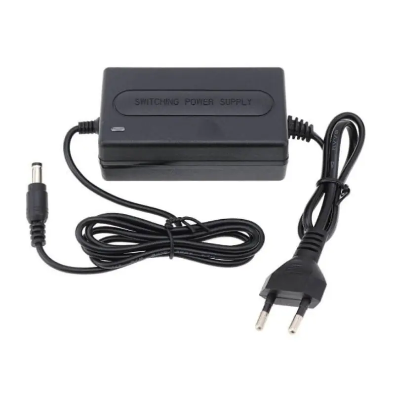 Adaptateur Secteur 220V - 12V 24W DC 2A