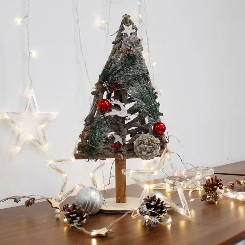 Sapin en Bois Décoratif 15LED H.43cm (piles incluses)