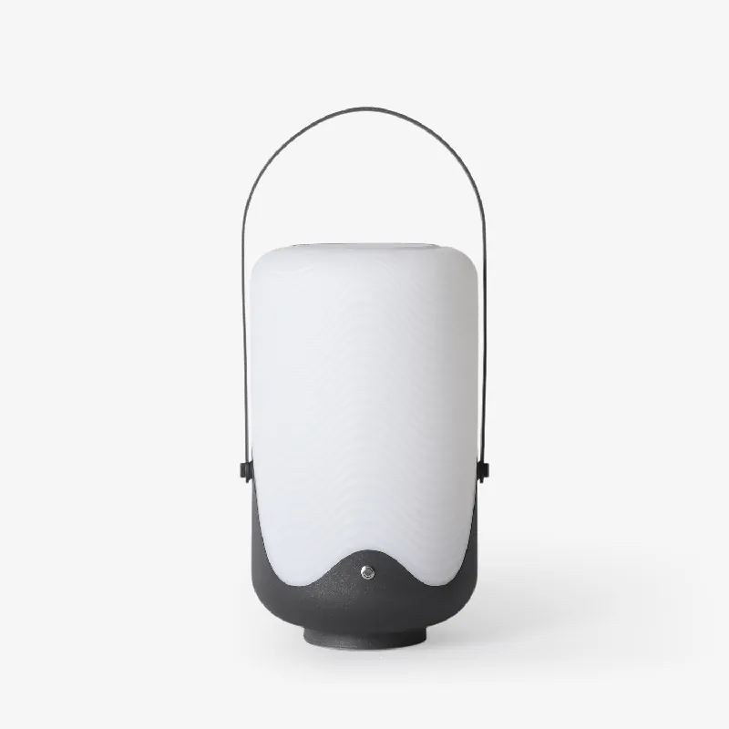 Tyler Lumière Extérieure PE Minimaliste