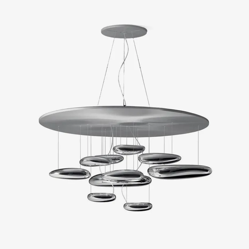 Lustra Skulpturaler Kronleuchter aus Aluminium