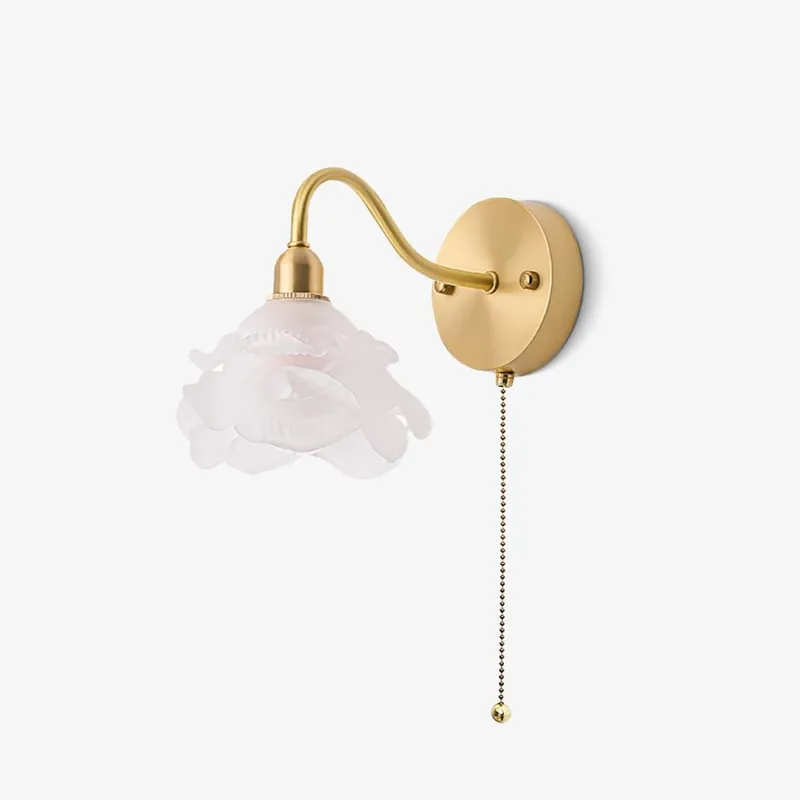 Cove Nordische Wandlampe aus Messing und rosa Glas