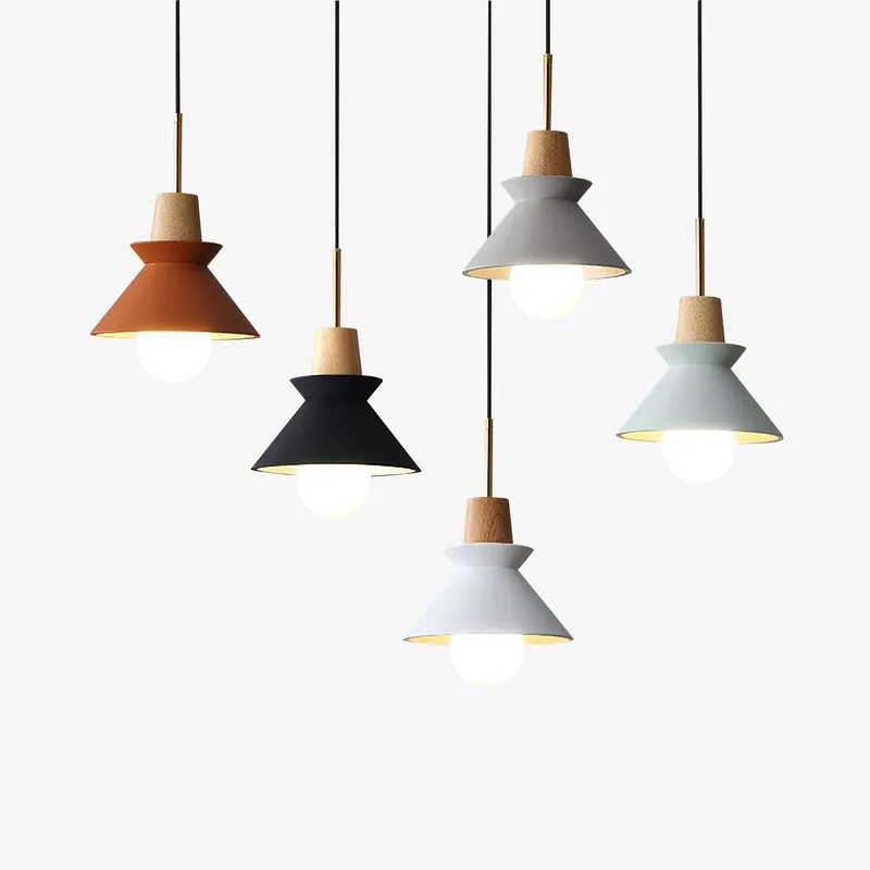 Solara Hängelampe aus Holz Space Nordic Minimalistisch