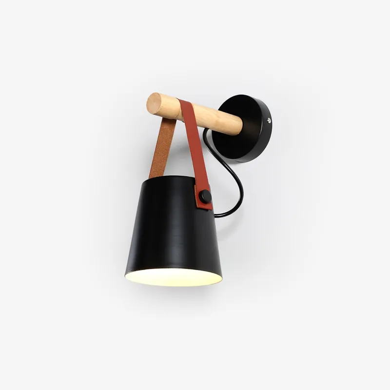 Solarese Wandlampe aus Holz und Leder