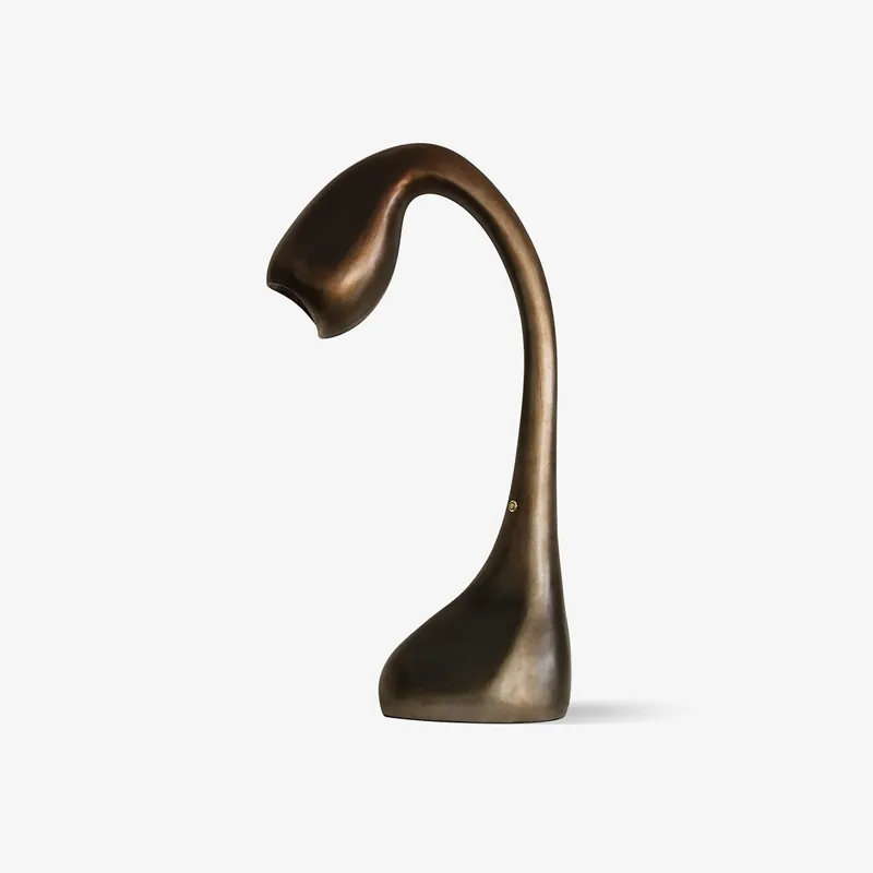Noor Minimalistische skulpturale Tischlampe elegant