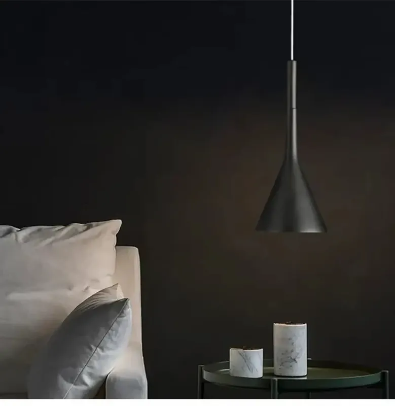 Suspended Lamp | BROKEN