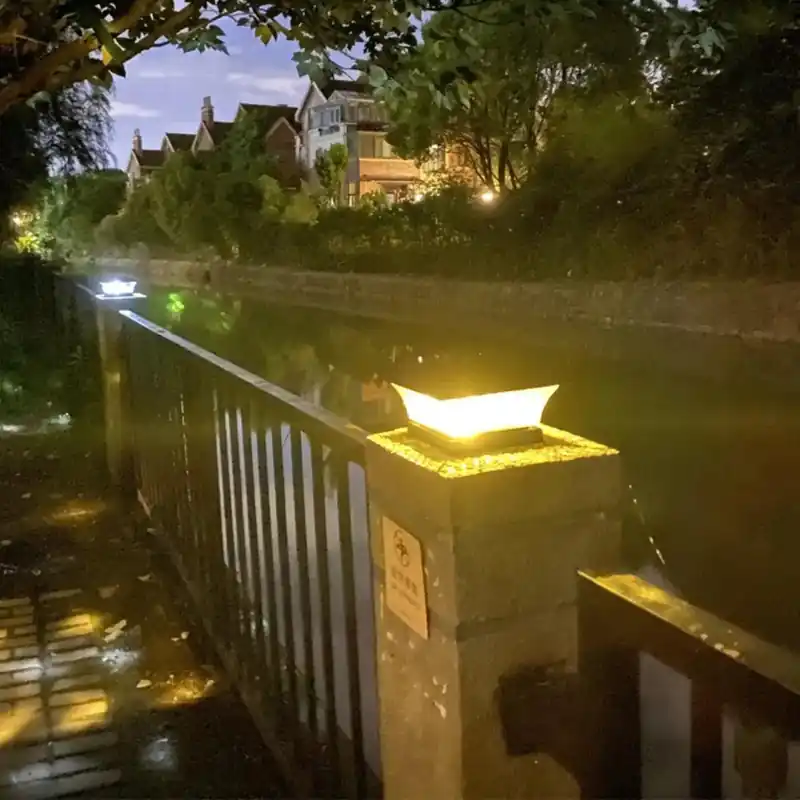 Outdoor Light | EXTRUA