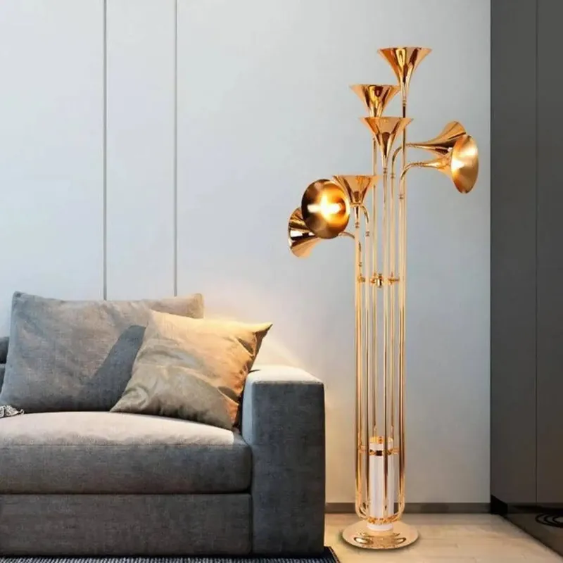 Lamppost | BRONZE