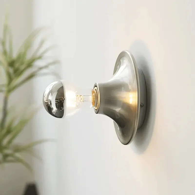 Wall Sconce | AUNE