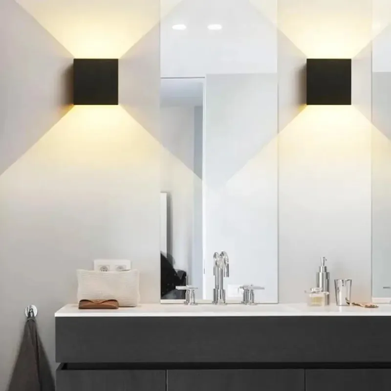 Wall Sconce | CUBS