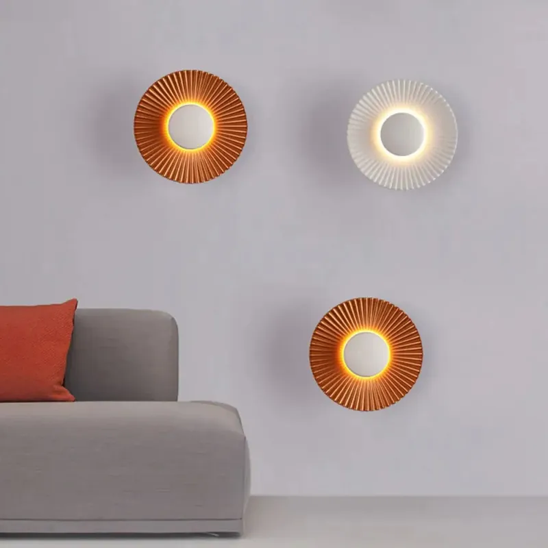 Wall Fixture | DECA