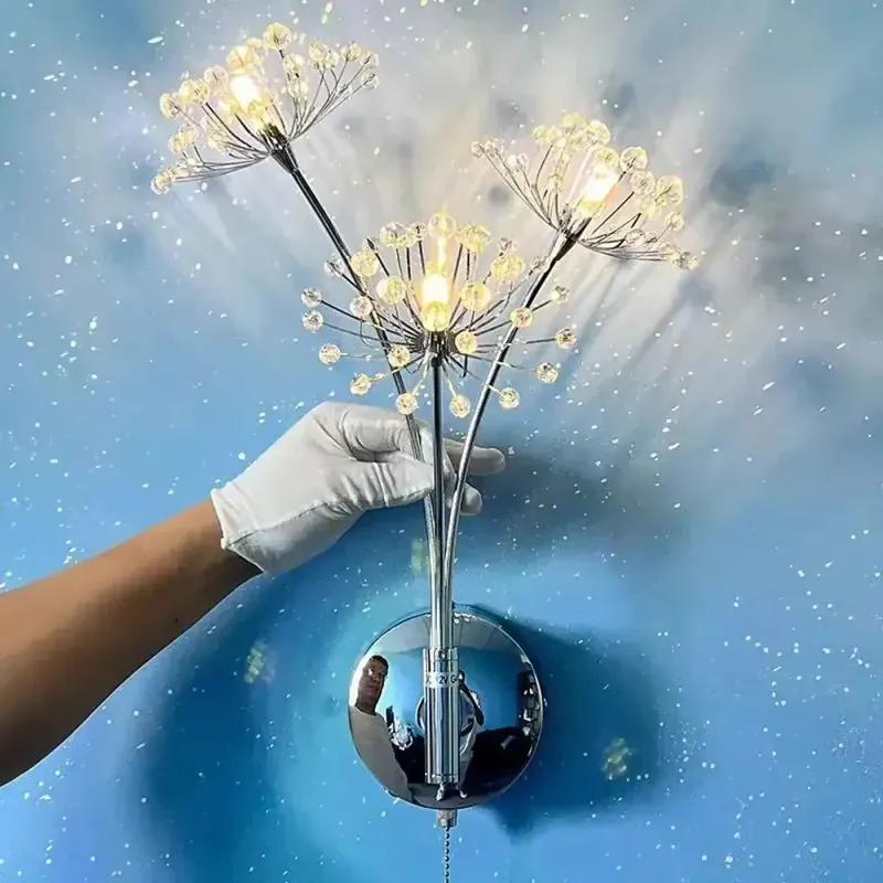 Wall-Mounted Fixture | DANDE