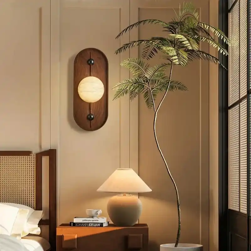 Wall Light Fixture | BREM