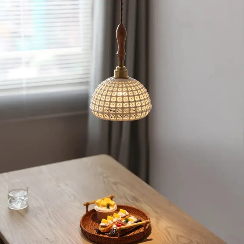 Suspended Lighting Fixture | CERA