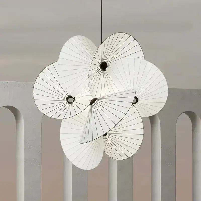 Suspended Light | RAMO