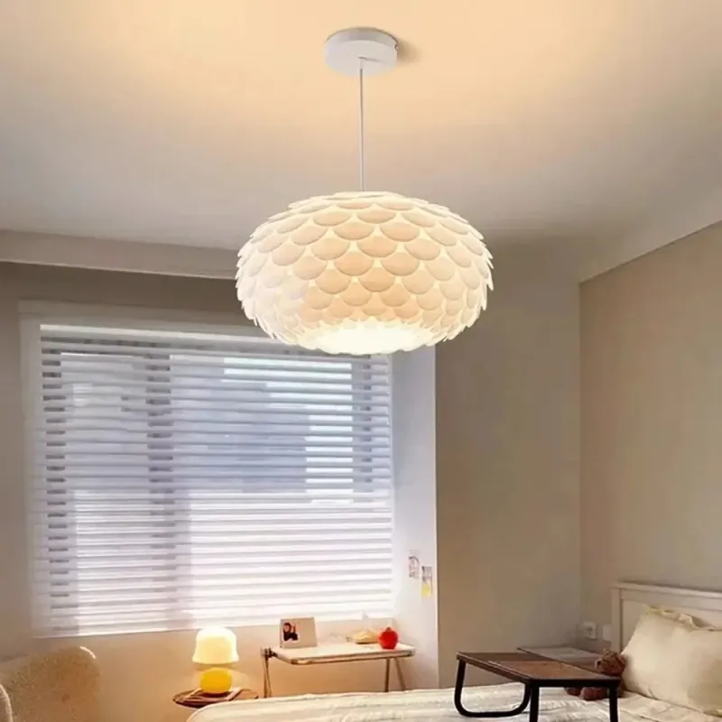 Suspended Lighting Fixture | CALE