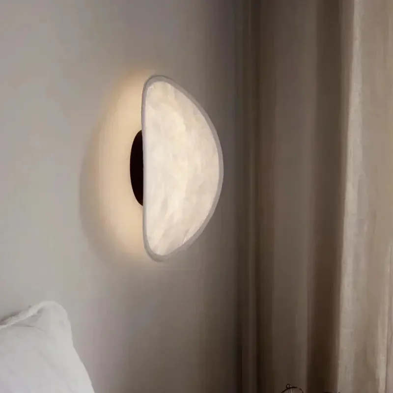 Wall Sconce | LUNIA