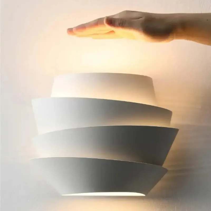 Wall Lamp | MEGEO