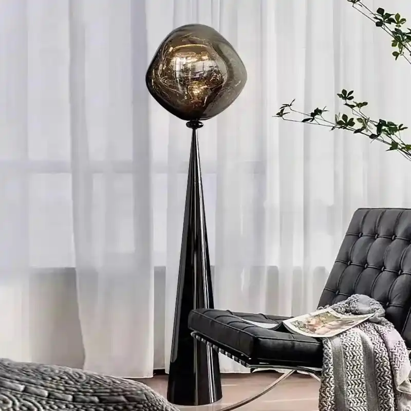 Street Lamp | SKILARA