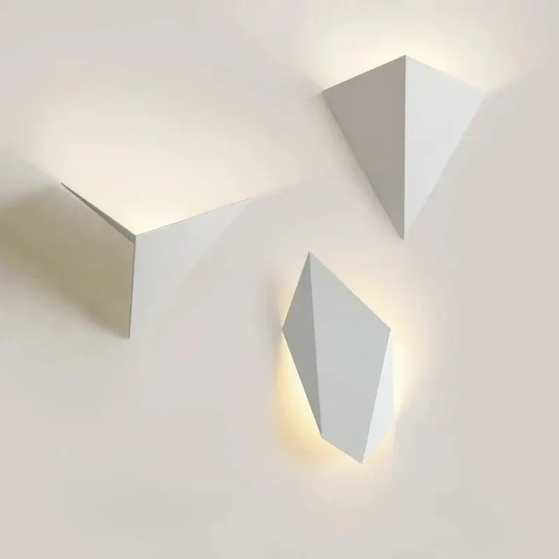 Wall Fixture | GOULETI