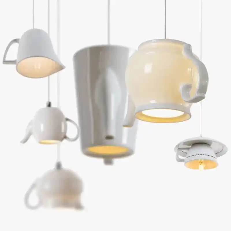 Suspension LED pour service de thé en céramique innovant