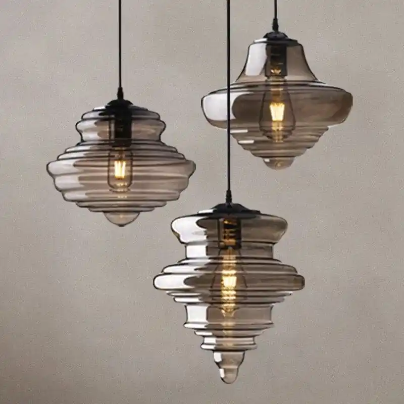 Suspension industrielle en verre