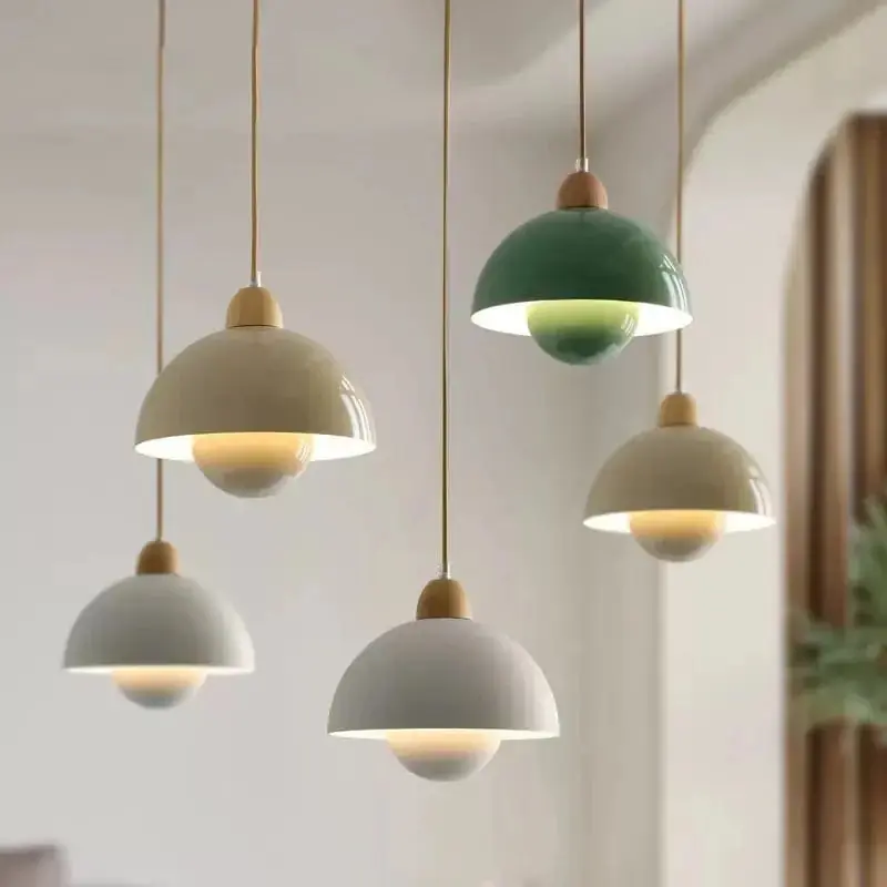 Suspension nordique en bois.