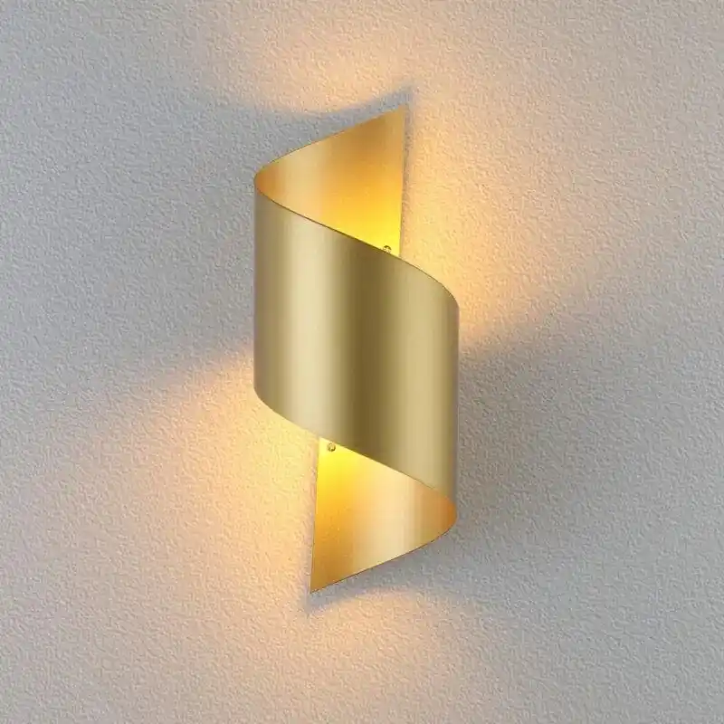 Applique murale LED dorée moderne