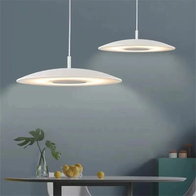 Suspension Scandi Simple Design Ovni Lumière Décoration Maison - Argenté