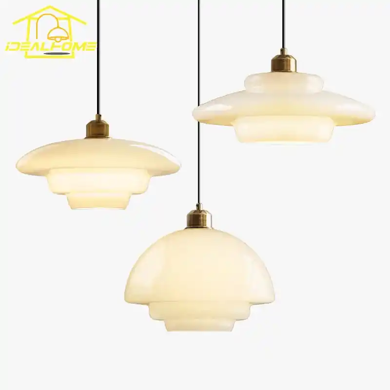 Suspensions en verre lait crème modernes décoratives.