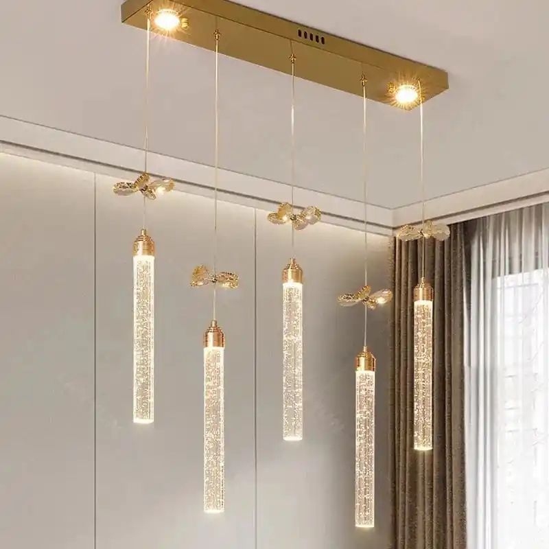 Suspension luxueuse en cristal.