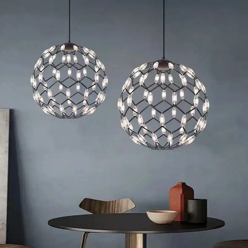 Suspension Nordique Minimaliste Led Noir Boule de Fer Salon Décoration Chambre Table à Manger Bar Décor