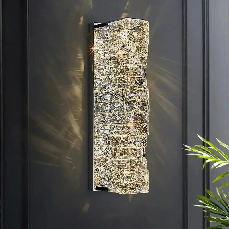 Applique murale en cristal carrée - Élégance contemporaine