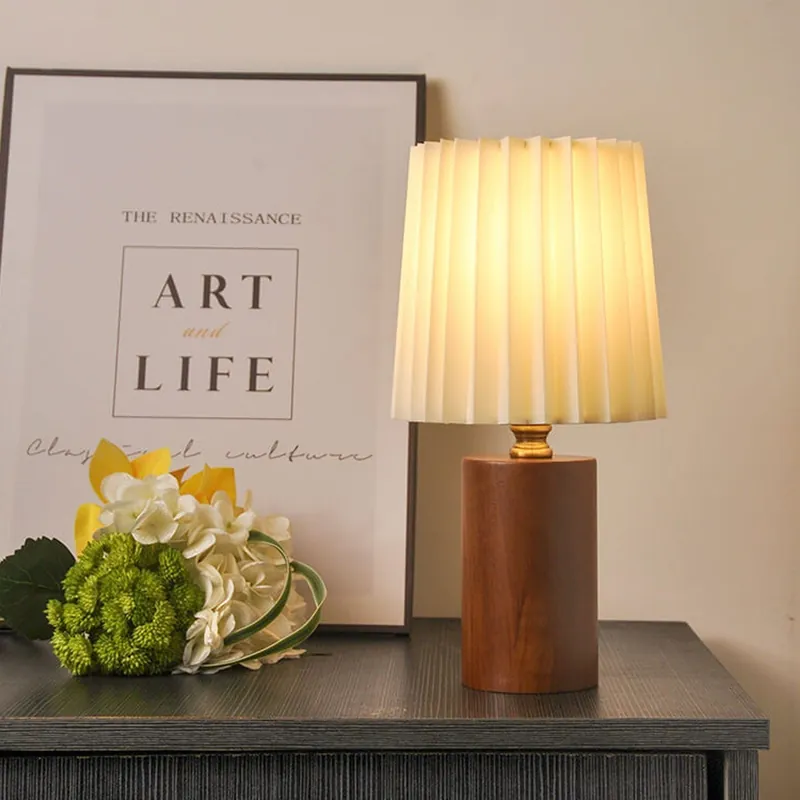 Lampe de table LED cylindrique en tissu plissé vintage coréen | 1 lumière