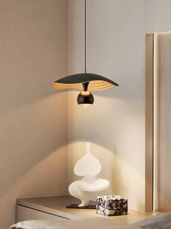 lustre moderne minimaliste pour intérieur nordique élégant