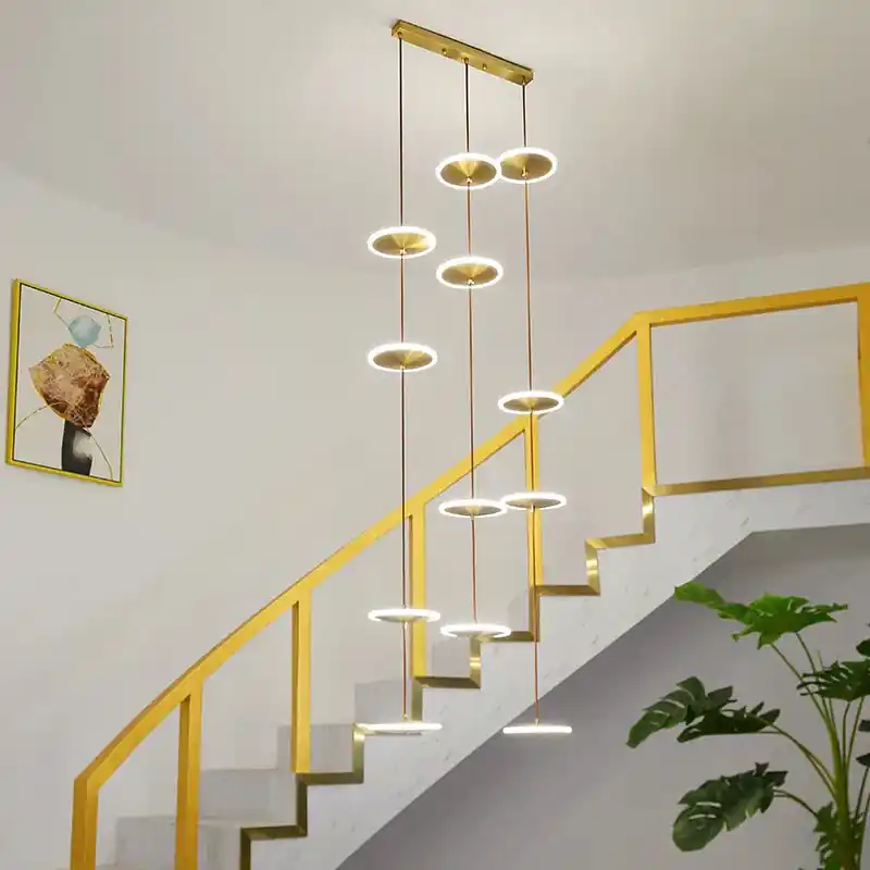 lustre moderne à led pour escalier design et élégant