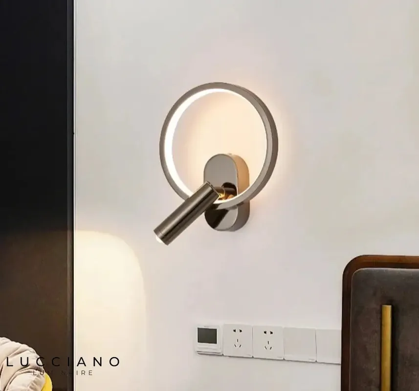 Metal Design Wall Light