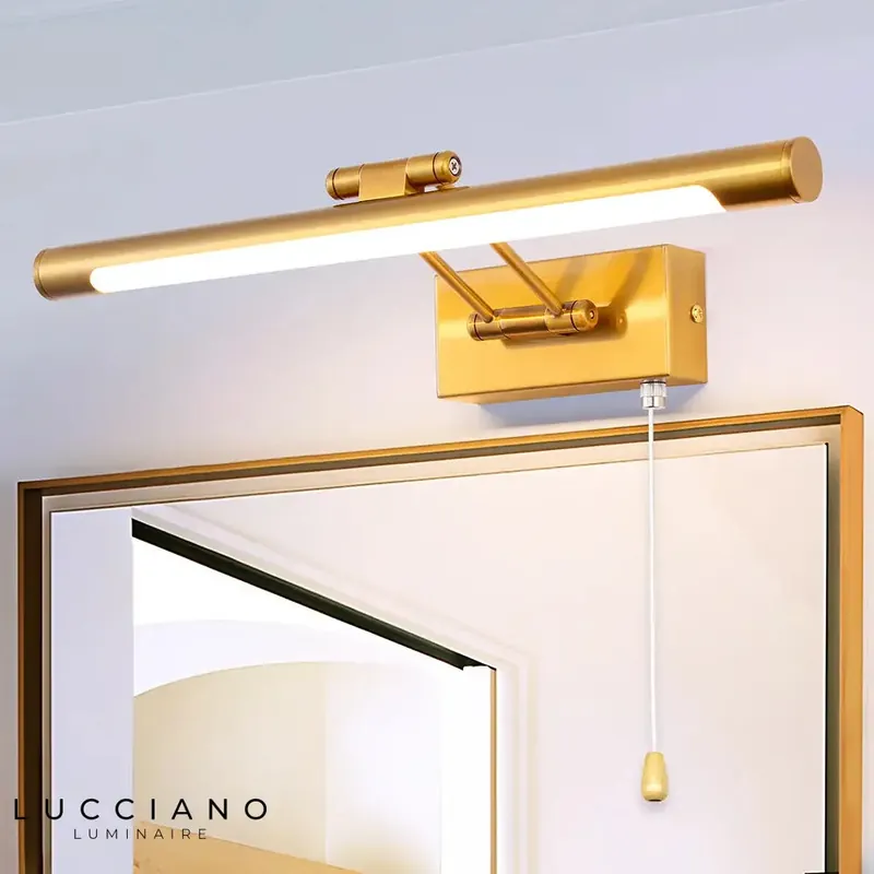 Bathroom Wall Light with Pull Switch