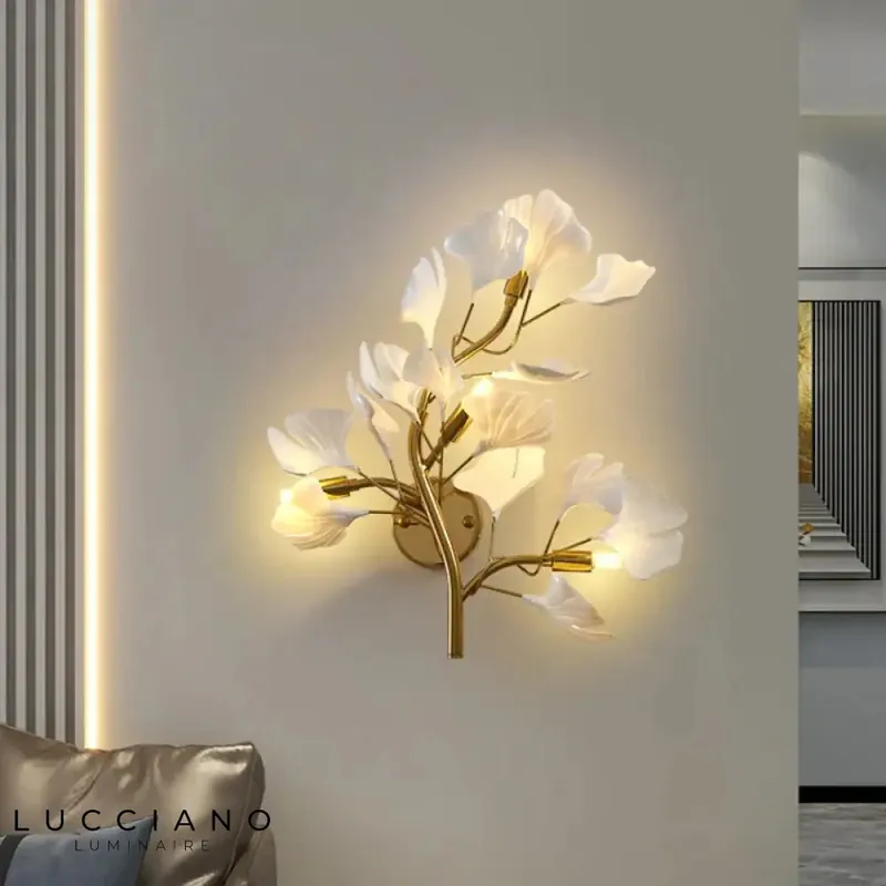 Transparent Indoor Decorative Wall Light for Flowers