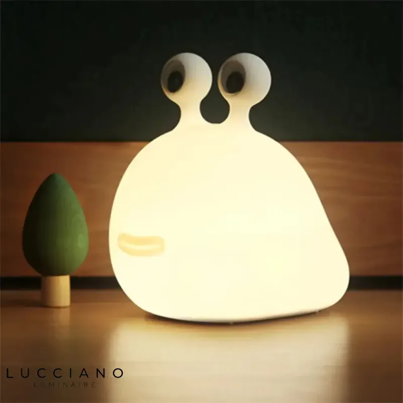 Touch and rechargeable snail night light – Breastfeeding lamp