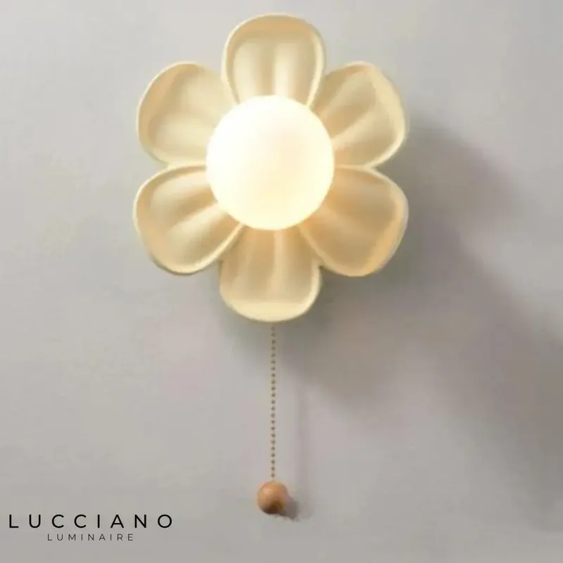 Baby boy's bedroom light, yellow globe