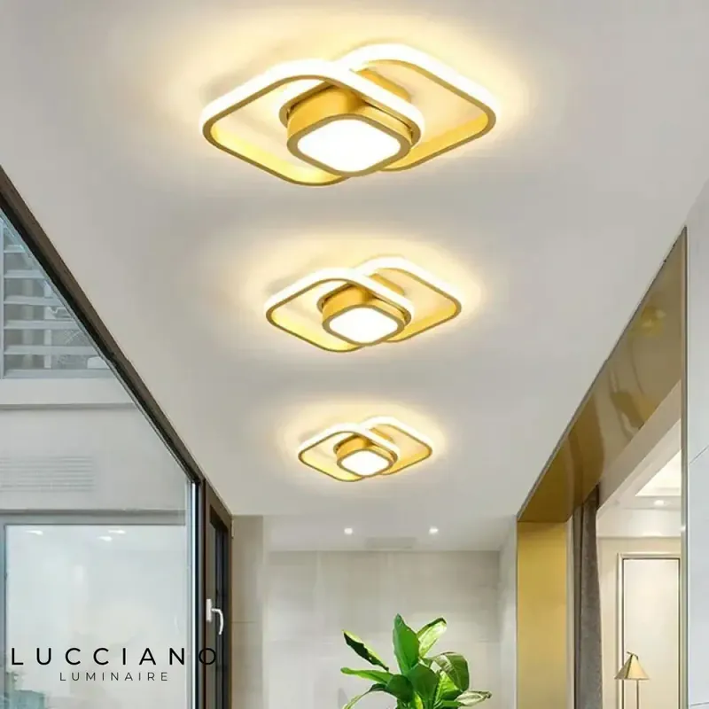 Ceiling light for hallway