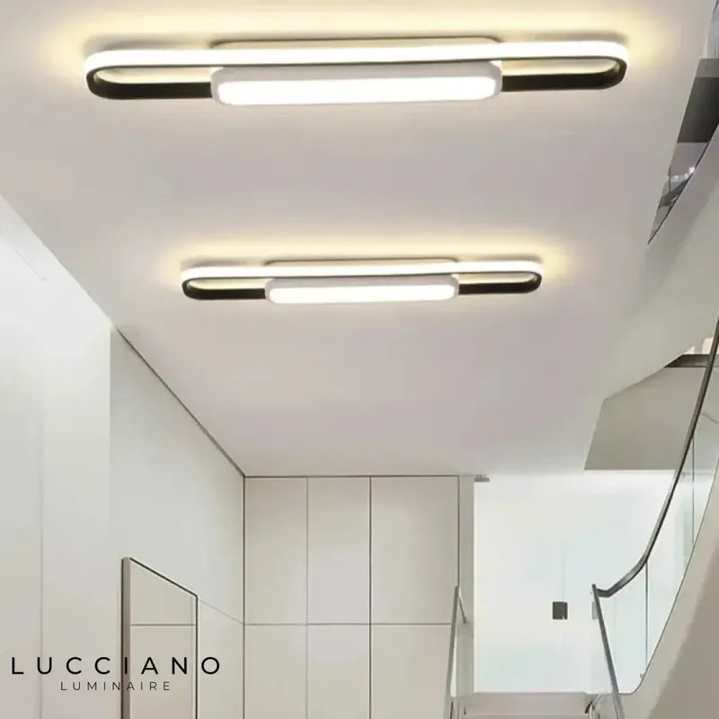 LED lighting bar for hallway