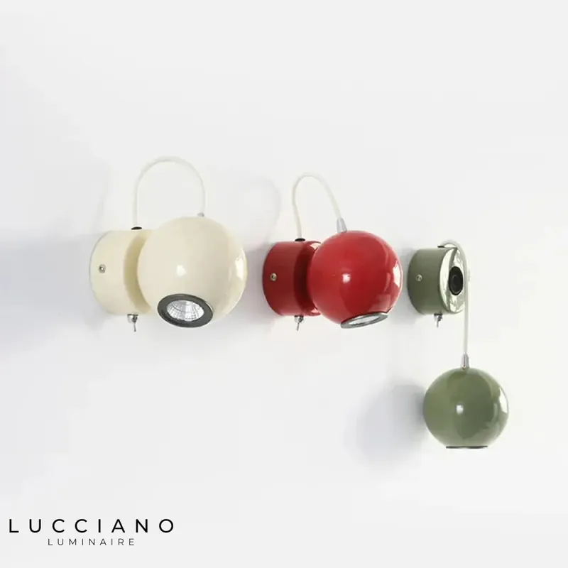 Smart magnetic designer movable wall light