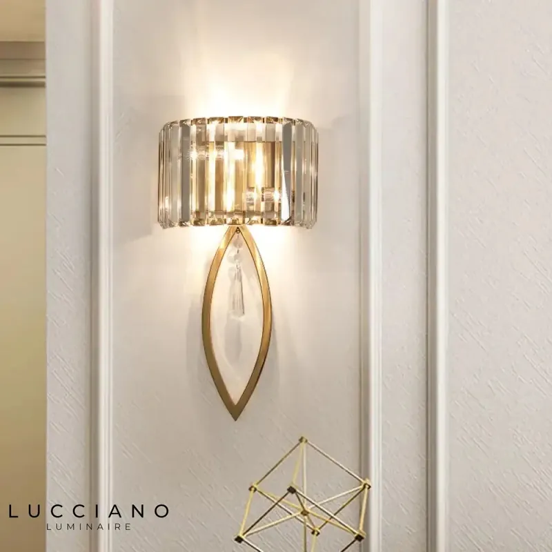 Stylish minimalist design LED wall light