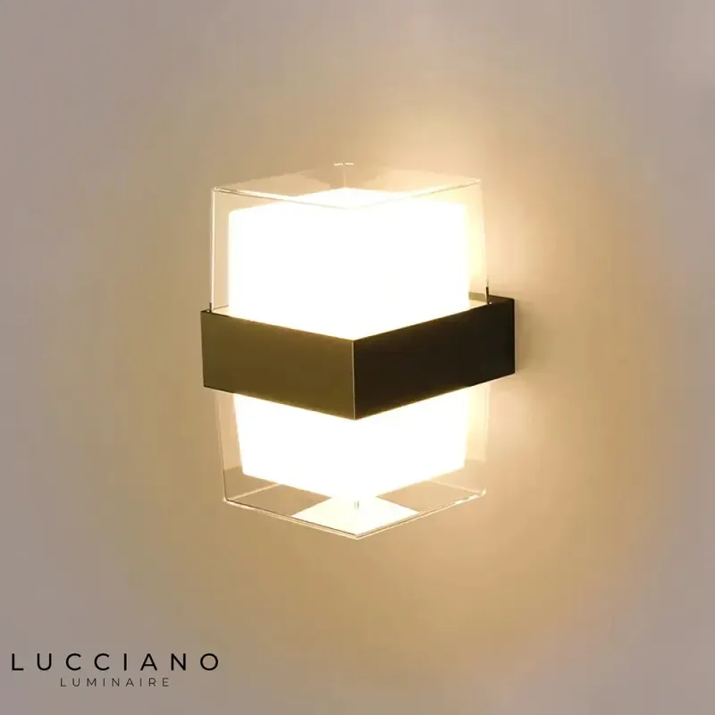 Waterproof LED outdoor wall light, durable design