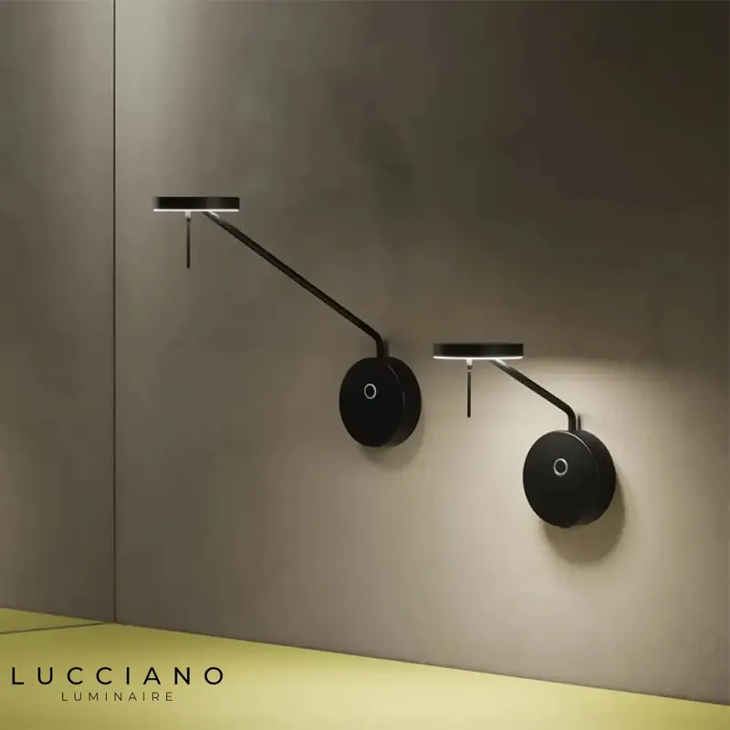 Stylish modern wall light design