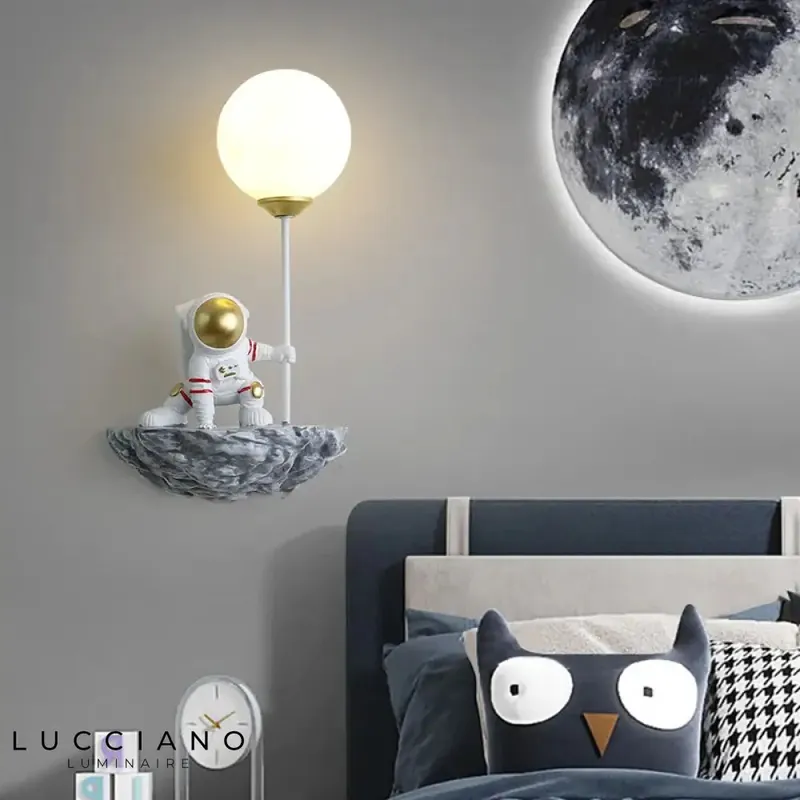 Soft and playful resin wall light